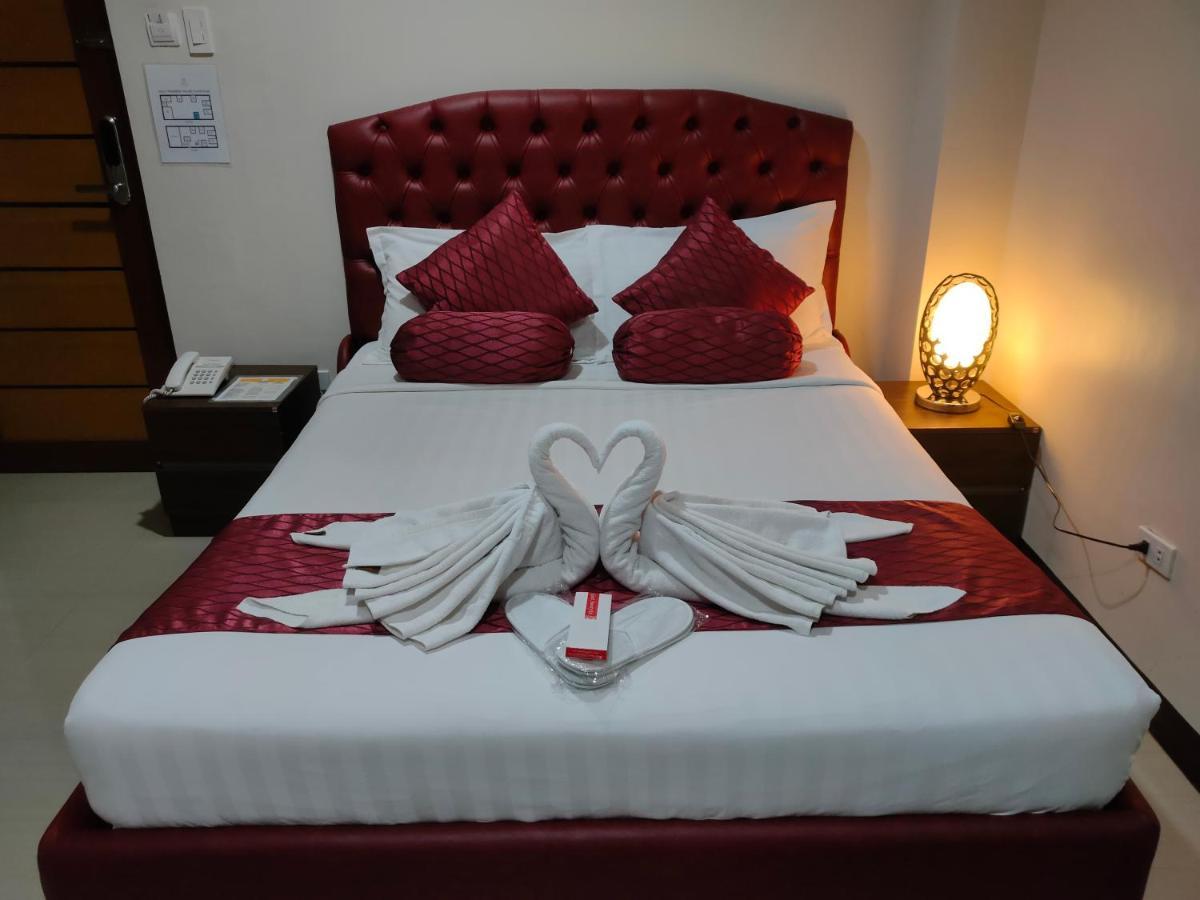 Appartement Dulli Transient House à Lipa City Extérieur photo